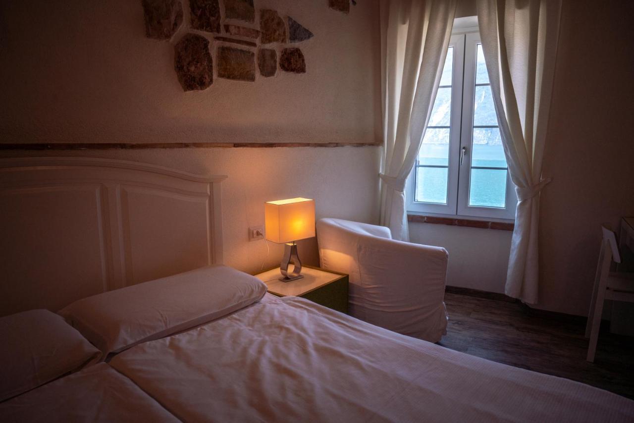 Garni Gianmartin Hotel Limone sul Garda Kültér fotó