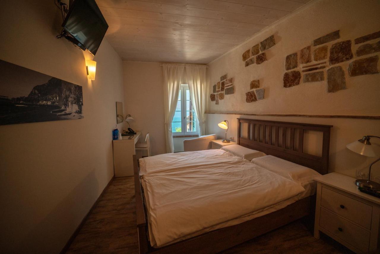 Garni Gianmartin Hotel Limone sul Garda Kültér fotó
