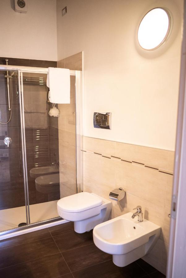 Garni Gianmartin Hotel Limone sul Garda Kültér fotó